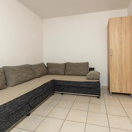 Apartment Stunning In With Wifi Medulin