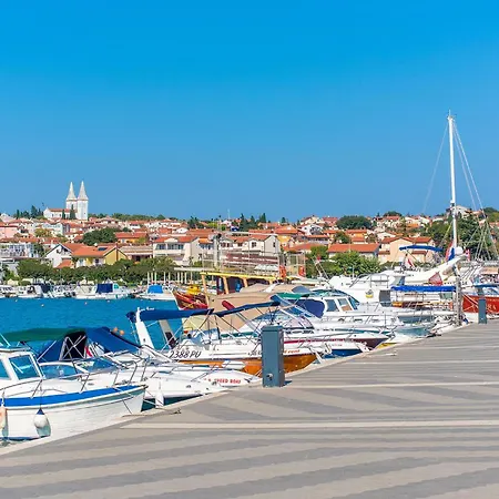 아파트 Gorgeous In With Wifi 메덜린