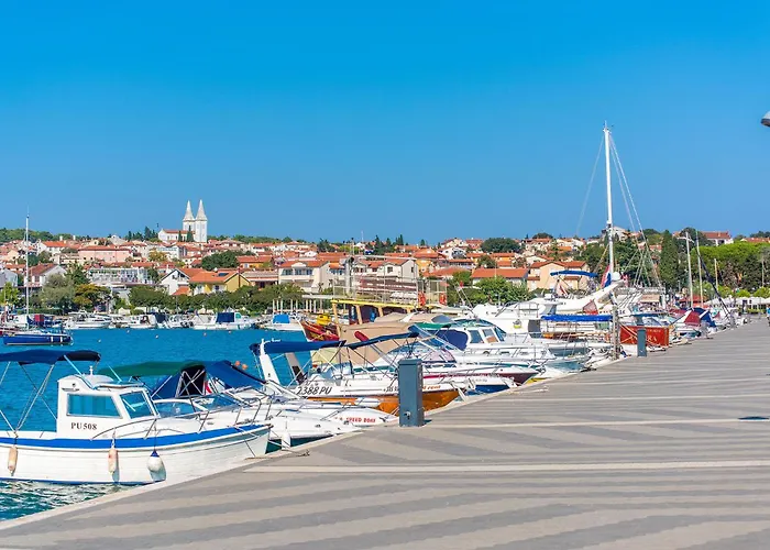 아파트 Gorgeous In With Wifi 메덜린